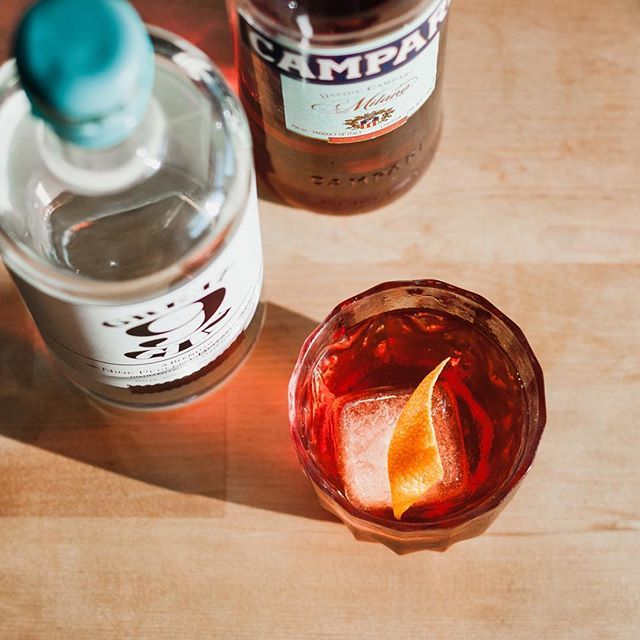Hello, #NegroniWeek! 🥃 We made this classic (equal parts gin, Campari, and sweet vermouth) using @denningspointdistillery Great 9 Gin from Beacon NY, which has layers of orange peel and herbs from an infusion of 9 botanicals. The original recipe is a… ift.tt/2Lqvvzd