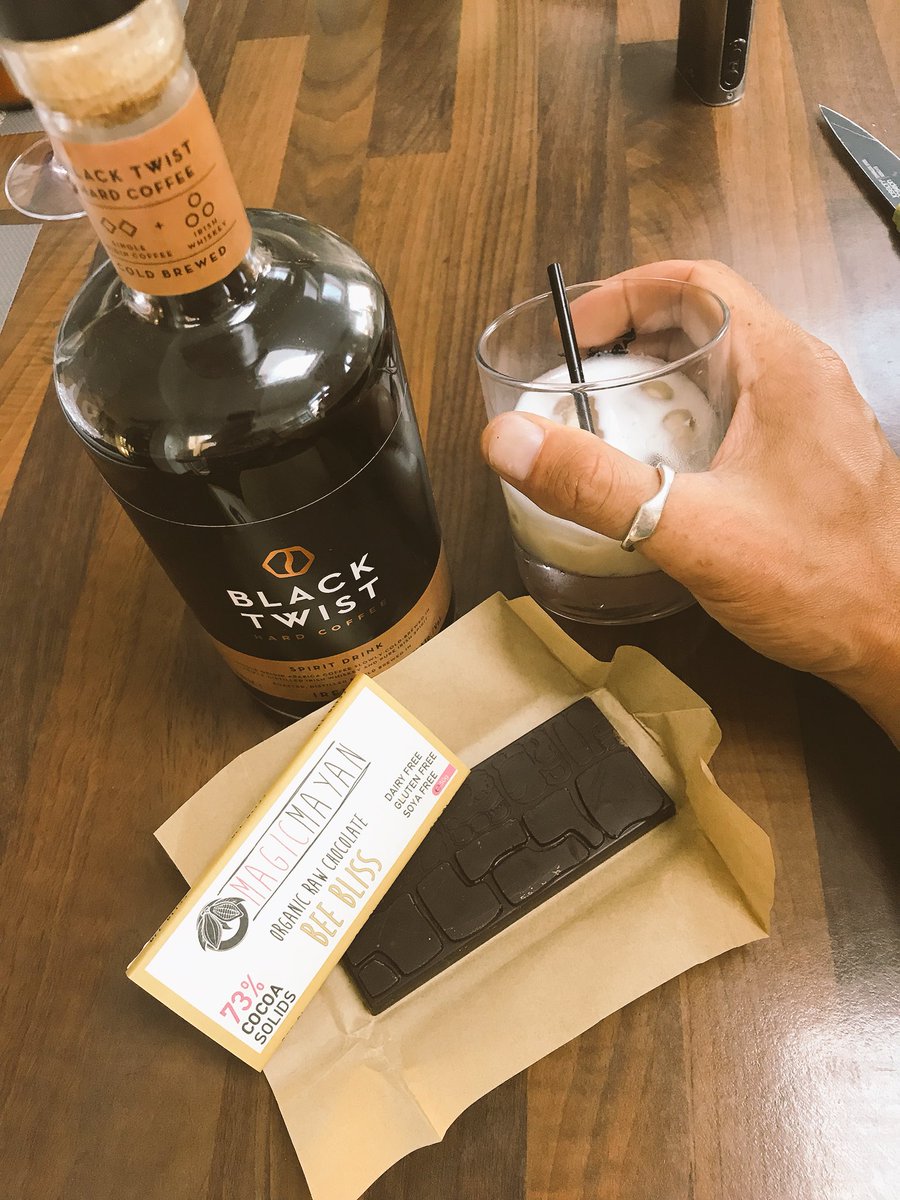 BigMadThing's tweet photo. A bit of @MagicMayanchoc and @BlackTwistHC Flat Black is the perfect post @bloominthepark desert https://t.co/GghnYklrvK