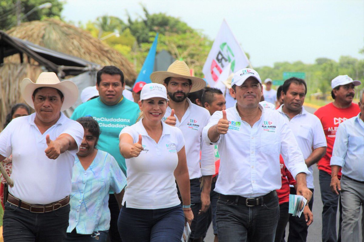 PVEMOPB's tweet photo. Vamos a extender a otros estados la distribución de productos del campo quintanarroense: @Susyhurtadov https://t.co/McBoWW6vte