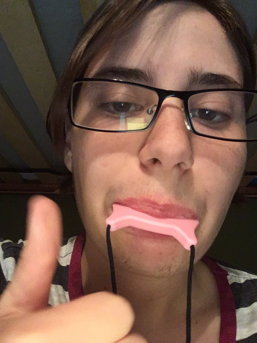 wordsdrip's tweet photo. You know what? #autismsucks sometimes, yes...but so does being an adult, being human, being alive. Just because something has sucky moments doesn't mean it's not still natural and worthwhile. #autismpositivity #actuallyautistic #chewelry #stimfreely https://t.co/eEa0llwiUU