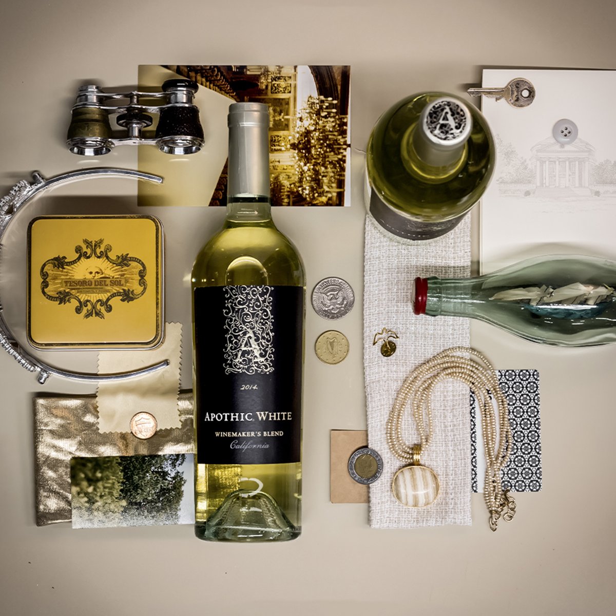 ApothicWine's tweet image. A white with darker motives. Isn’t that refreshing? #Apothic