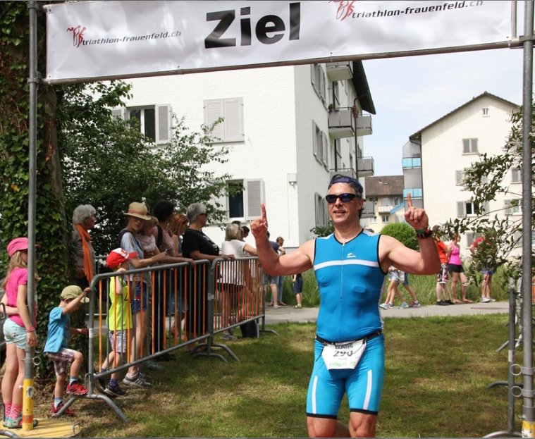 bkgorski's tweet photo. Ziel #rade #triatlon #triathlon #frauenfeld #finish #cilj #juno #myfilter #hdr #bkgorski #ziel https://t.co/LBruuEC31Z https://t.co/1PDkXJEjrW