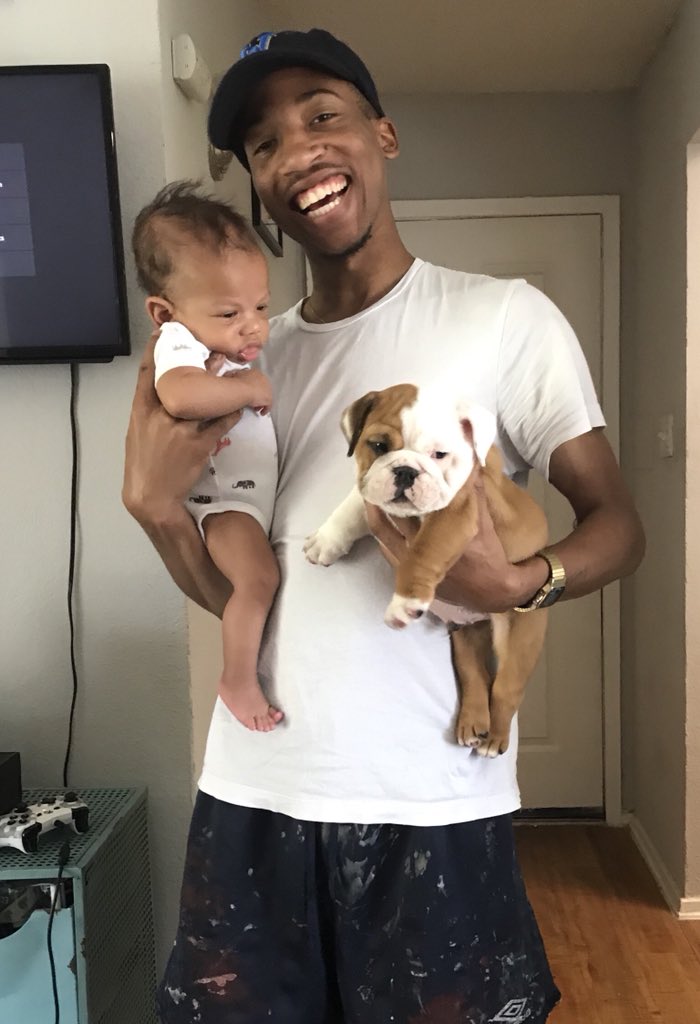 ian___woods's tweet photo. 🐶 best of both worlds👶🏽 https://t.co/ec6TqaQ1bM