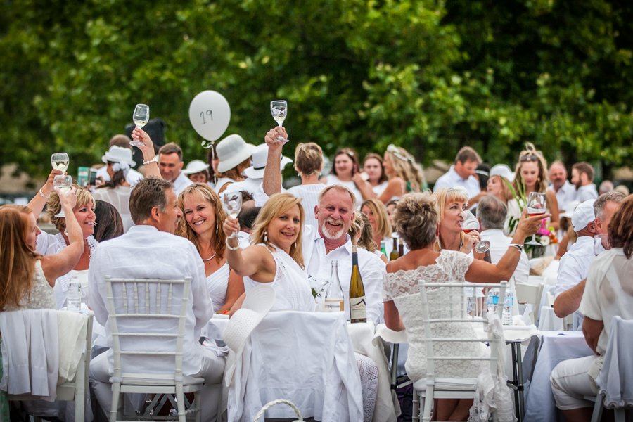 Invitations for Phase 2 have now gone out.  Registration opens at NOON on THURSDAY!  There are limited spaces available in Phase 2.  #DinerEnBlanc #DEBOkanagan