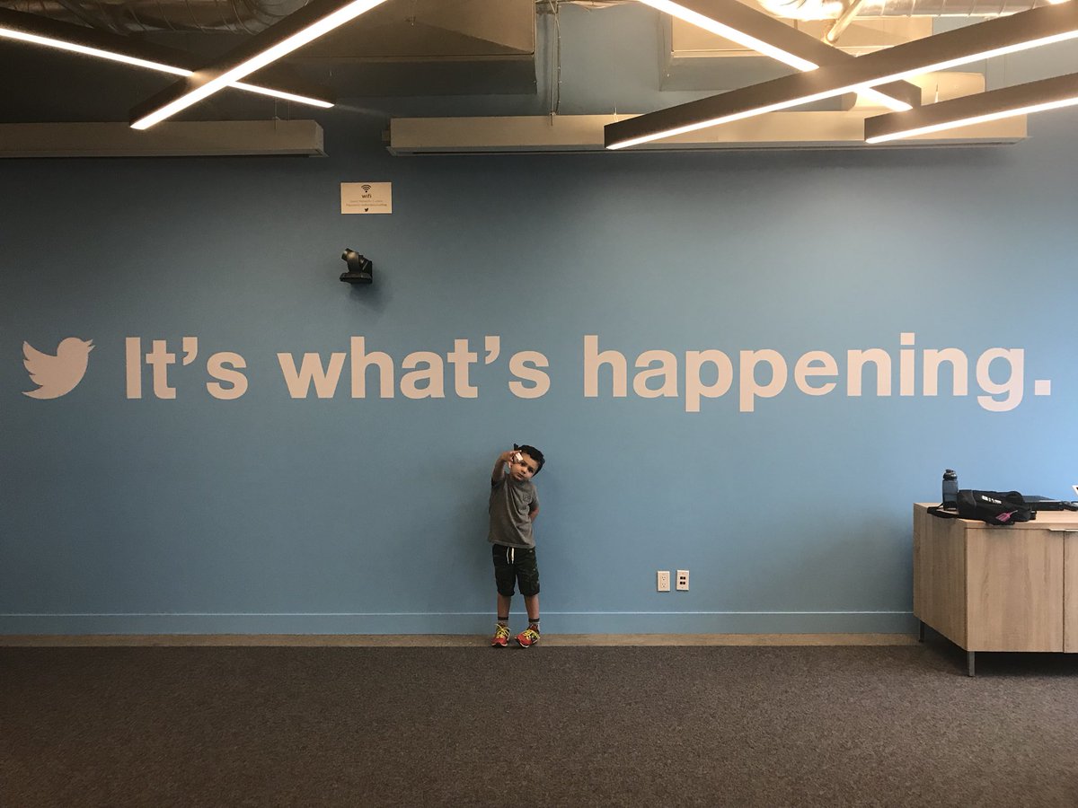 aburleygirl's tweet image. Snacks @TwitterCanada are #WhatsHappening on #TYKTWD