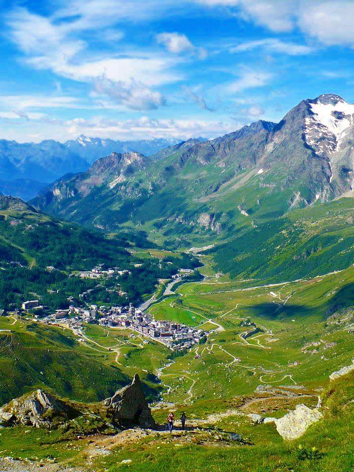 must_travel's tweet photo. Valtournenche, Aosta Valley, #Italy. #travel #musttravel https://t.co/UlswzZuXgi