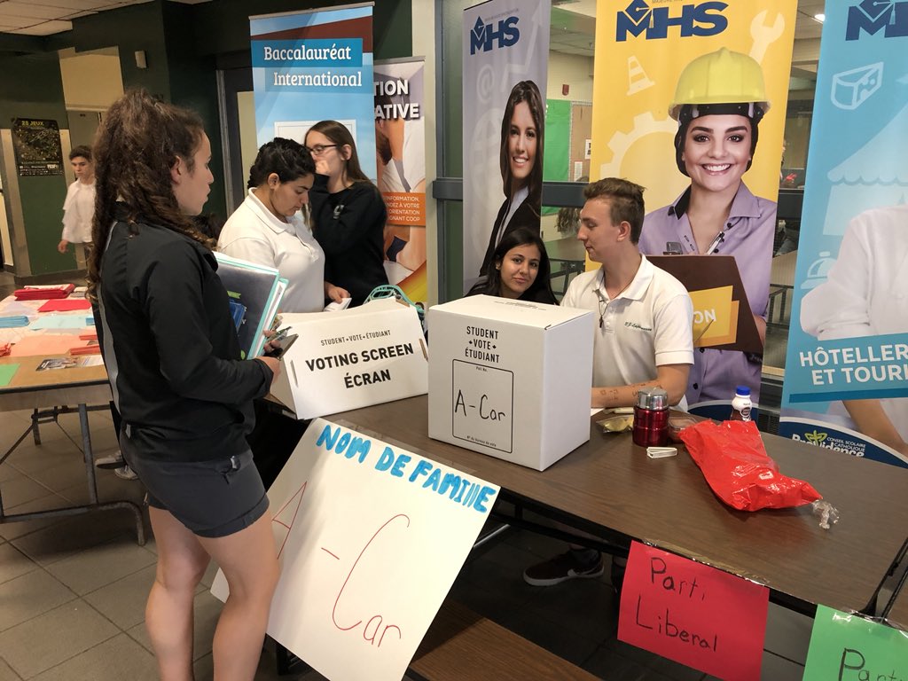 École secondaire catholique E.J. Lajeunesse tweet media