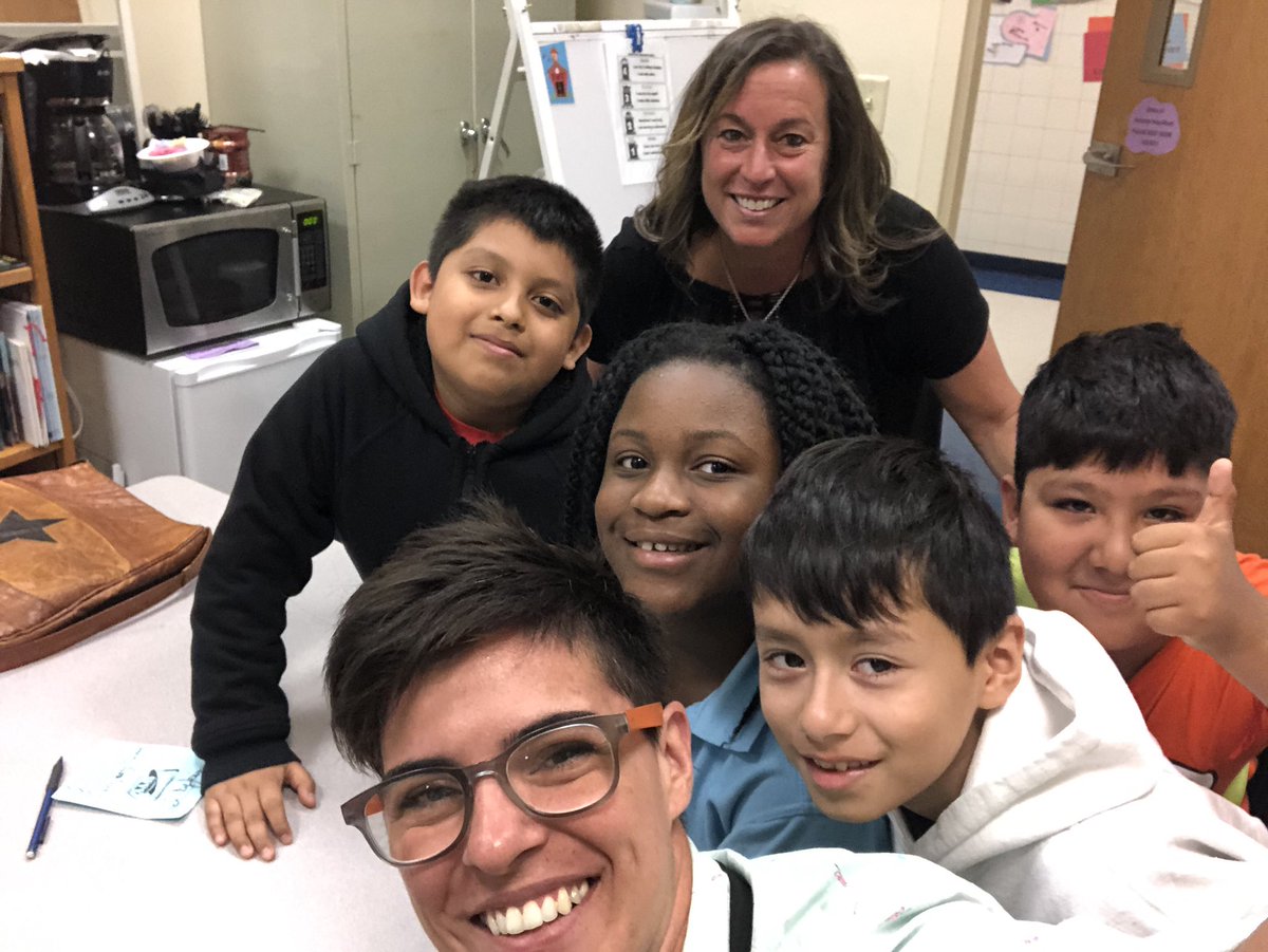AlishaDelorenzo's tweet image. This group of @Asbury_ParkSD Wellness Ambassaors is #nextlevelapsd cant wait to see why they will be up to on Thursday at our youth training