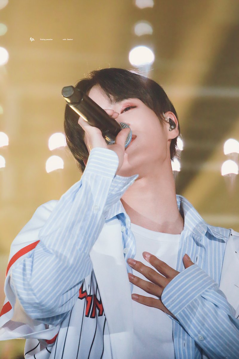 fp_0129's tweet photo. 💛💛💛사랑학 박사님💛💛💛
#이대휘 #대휘 #LEEDAEHWI #DAEHWI https://t.co/XTF7XWndgX