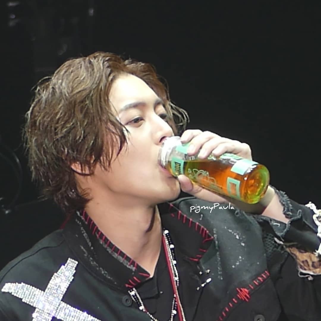 PaulaPigmy's tweet photo. (3) 20180605 'Take My Hand' Kim hyun Joong Fan meeting at Maihama Amphitheater Tokyo Japan #KimHyunJoong #Takemyhand #fanmeeting https://t.co/l6UDfFhjiT