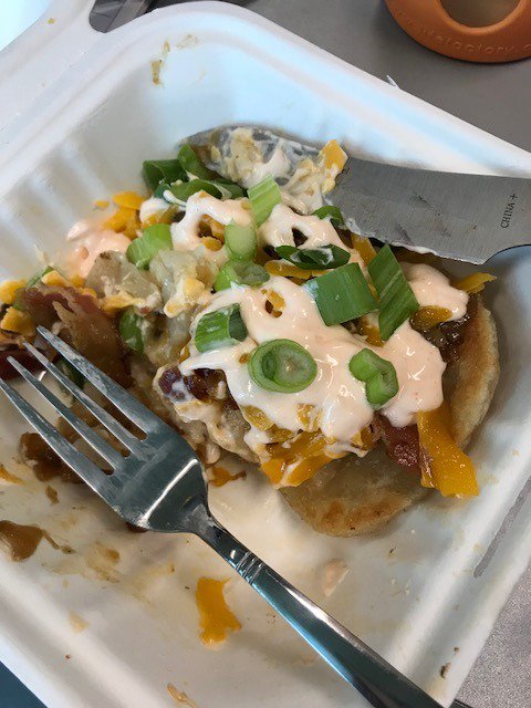 Yogicha72's tweet photo. @PierogiPigs Bell Canada at 575 Riverbend Drive in Kitchener is loving the pierogis today!  #pigout #fullyloaded @mcsolly https://t.co/H12YAavi2P