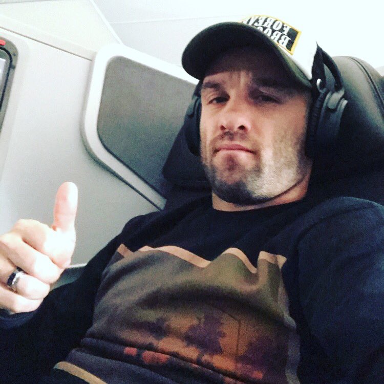 On the road to LA &amp; Vegas ✈️
En büyük #Fenerbahce 💛💙

#holidays