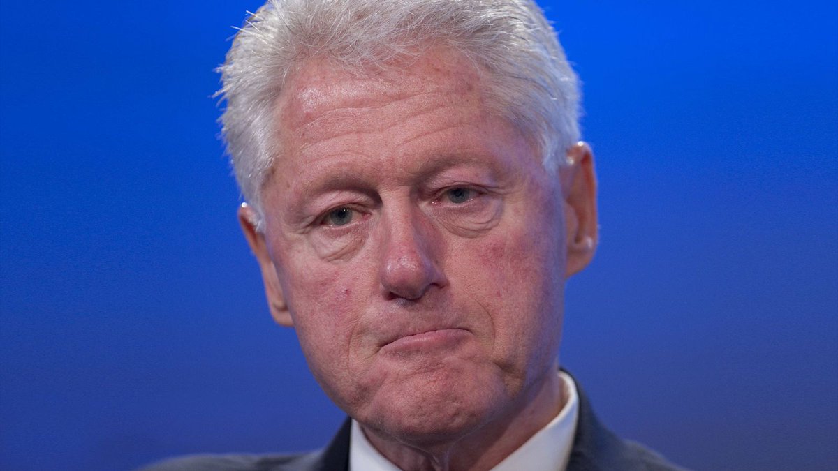 Bill Clinton Still Waiting For Personal Apology From Monica Lewinsky For Using Power As Intern To Exploit Him Sexually trib.al/WC9OLcu