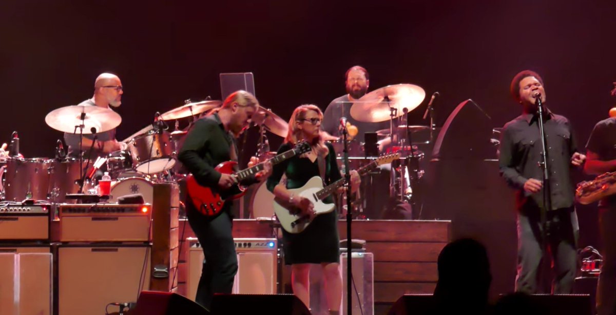 .<a href="/DerekAndSusan/">Tedeschi Trucks Band</a> Share Video Of Rare <a href="/bobdylan/">Bob Dylan</a> Cover: l4lm.com/2LlP0cq