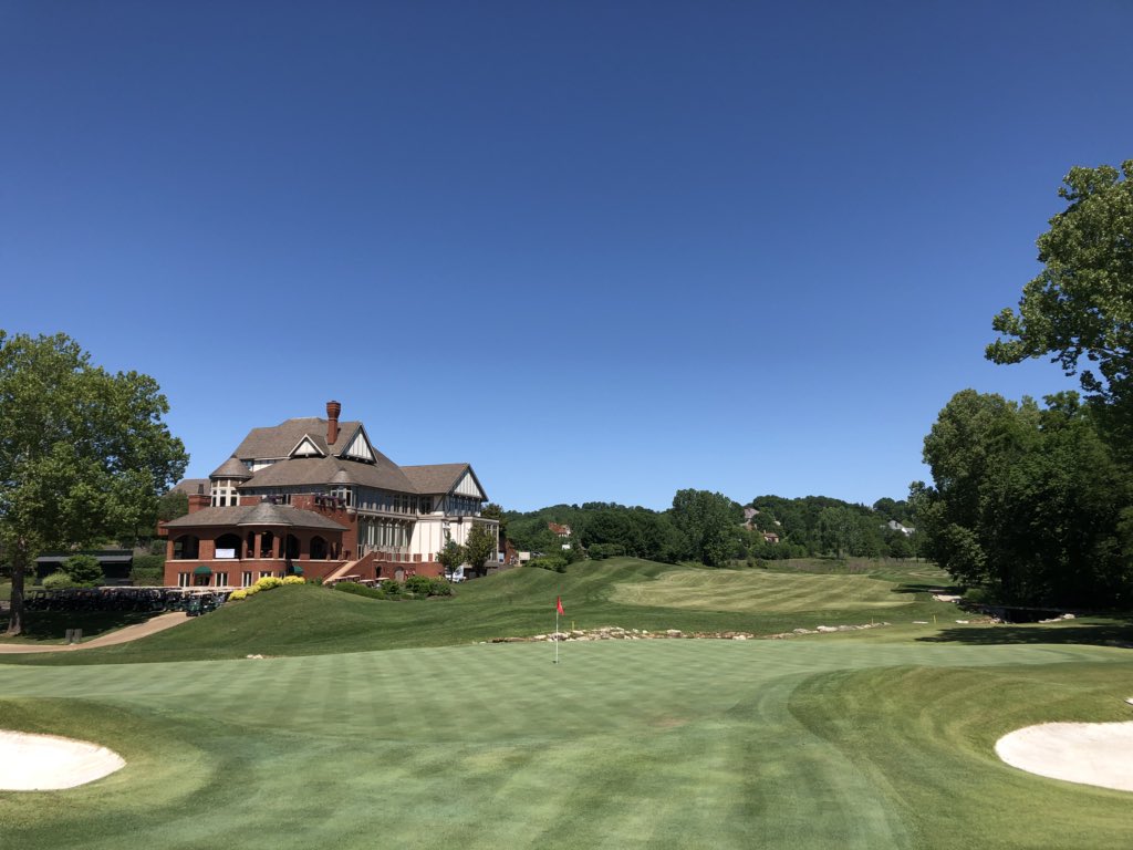 Schudaddy's tweet image. @BillatStAlbans has @ccofstalbans looking amazing for the @metroopen this week.  Good luck to all the players!