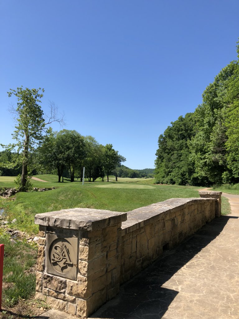 Schudaddy's tweet image. @BillatStAlbans has @ccofstalbans looking amazing for the @metroopen this week.  Good luck to all the players!