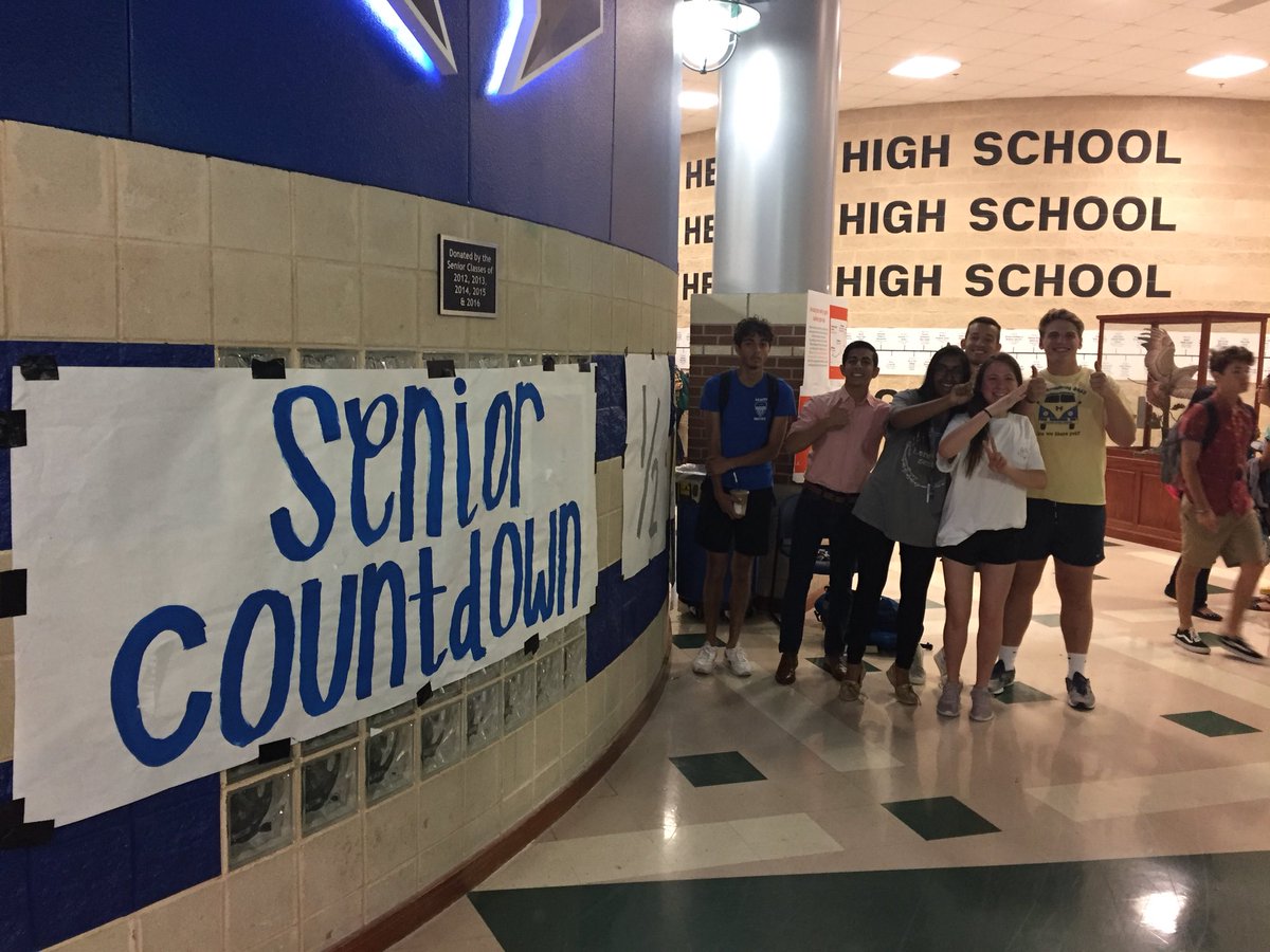 Hebron2018's tweet photo. Our great StuCo Seniors Officers proudly states 1/2 day left! https://t.co/s1ylm4FxL0