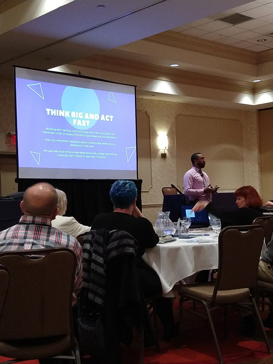 Gard1234's tweet photo. Don't be afraid to fail, embrace the practice of failing fast and failing forward. - Nick Grove #ETS2018 https://t.co/shMGjO1Ztd