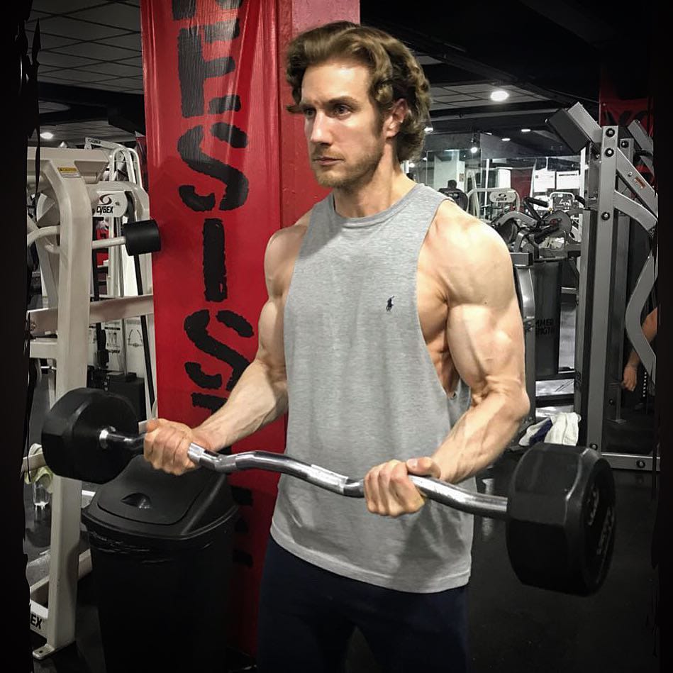 Noelia79DM's tweet photo. @eugenio_siller Me encantan tus músculos y tus bíceps!! Eres un luchador porque trabajas muy duro para conseguir lo que quieres. Qué Precioso y Bello te veo!! Te Adoro 🤗😍👏💪😁😀😘😘😘💚💚💚 https://t.co/b7EXFPs0as