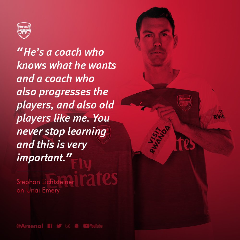 Arsenal's tweet photo. 🔴 Love that, @LichtsteinerSte

#WillkommenStephan https://t.co/95TJbmY1Kc