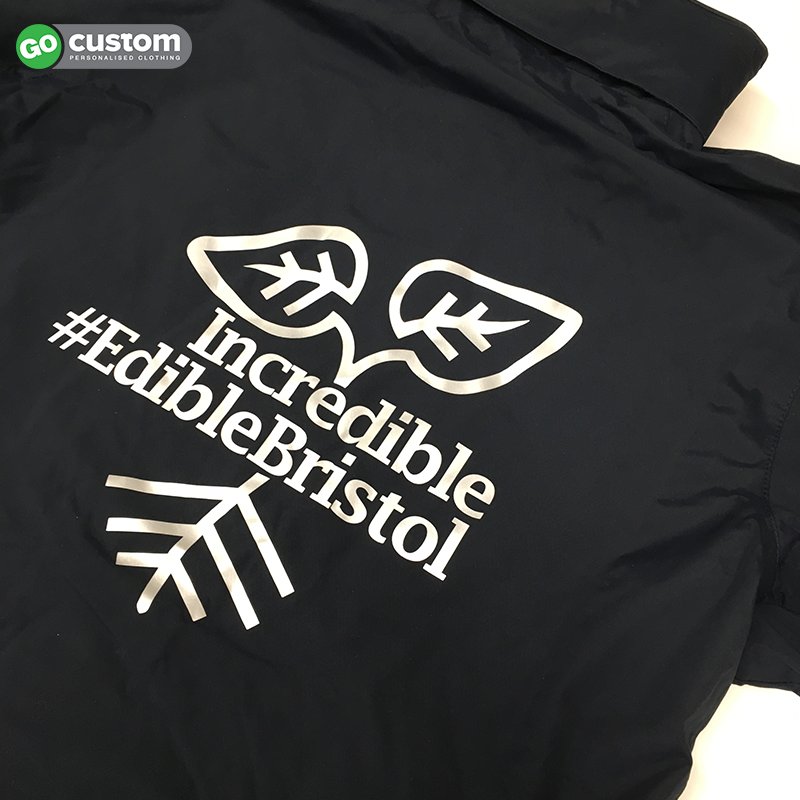 _GoCustom's tweet photo. We love that we get to work with so many amazing organisations around the country and @EdibleBristol is definitely one of them! ๐
If you haven't heard about what they do, check them out! Just in time for #WorldEnviromentDay ๐ฑ
#printedjackets #waterproof #gardening #logo https://t.co/Doc3UKp3pF