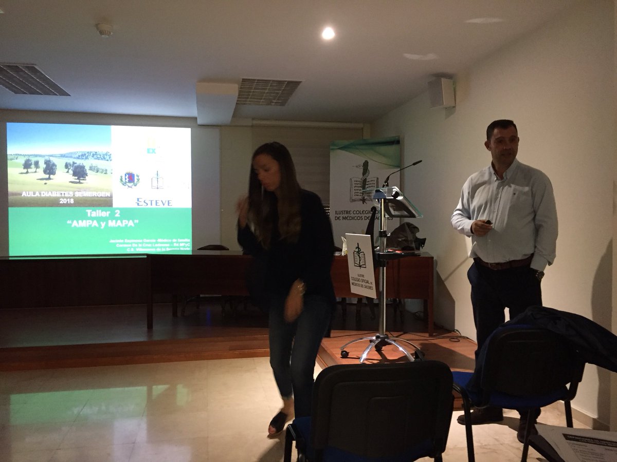 SemergenEx's tweet photo. Taller AMPA-MAPA. Dra Carmen De la Cruz y Dr. Jacinto Espinosa. Aula Diabetes Semergen Extremadura. @luisotobajas @SEMERGENap @espinos @tureyedro @iComeca https://t.co/laWneoSMdj