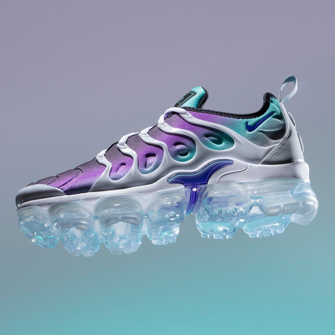 vapormax plus aqua