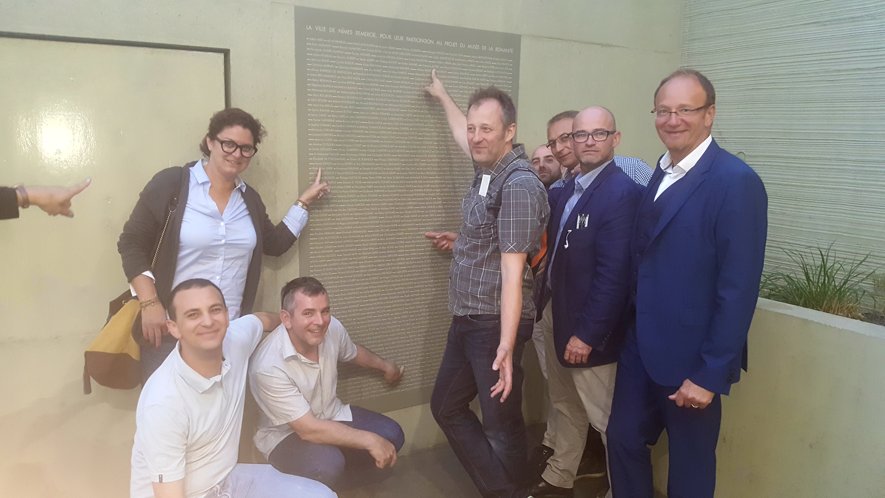 JacquetLionel's tweet photo. Quelle belle initiative de la ville de @nimes  de célébrer les partenaires qui ont réalisé ce magnifique musée de la @rMuseeromanite , les équipes de la région Sud Est @videlioinfo  très bien représentées. Merci pour cette belle soirée. #culture #romanité https://t.co/sFz8VHkZRb