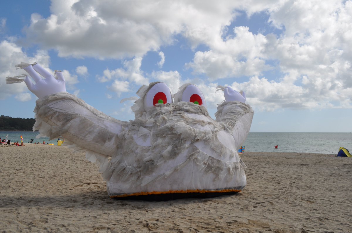 AnglianWater's tweet image. We&apos;re so excited to be working with @mcsuk to bring Wallace the Wipes Monster to our region for #WorldOceansDay on Friday. Find out about all the activities we&apos;ve got in store at Southend, Mablethorpe and Hunstanton here media.anglianwater.co.uk/celebrating-wo… #WorldEnvironmentDay