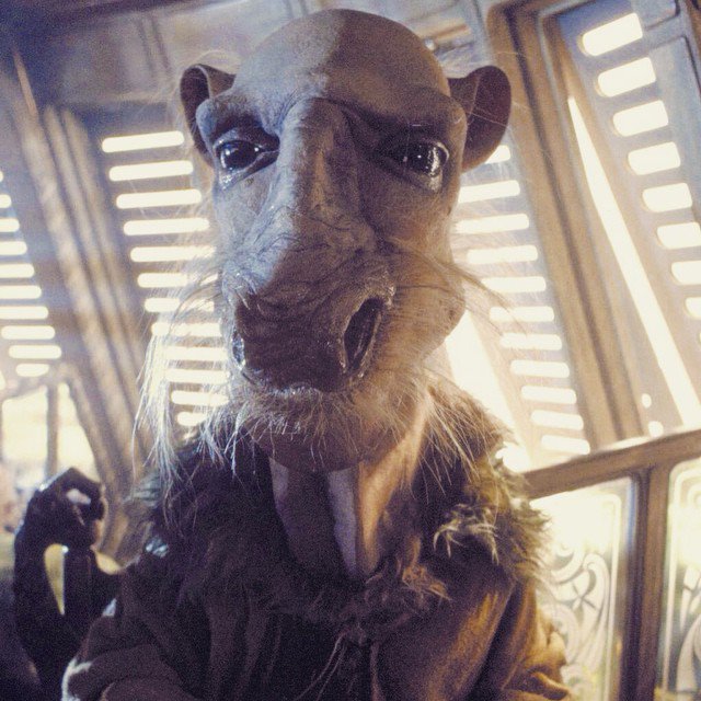 CinemaClub_MX's tweet image. Ya queremos que llegue la @UnboxingToyCon para conocer a #YakFace #StarWars