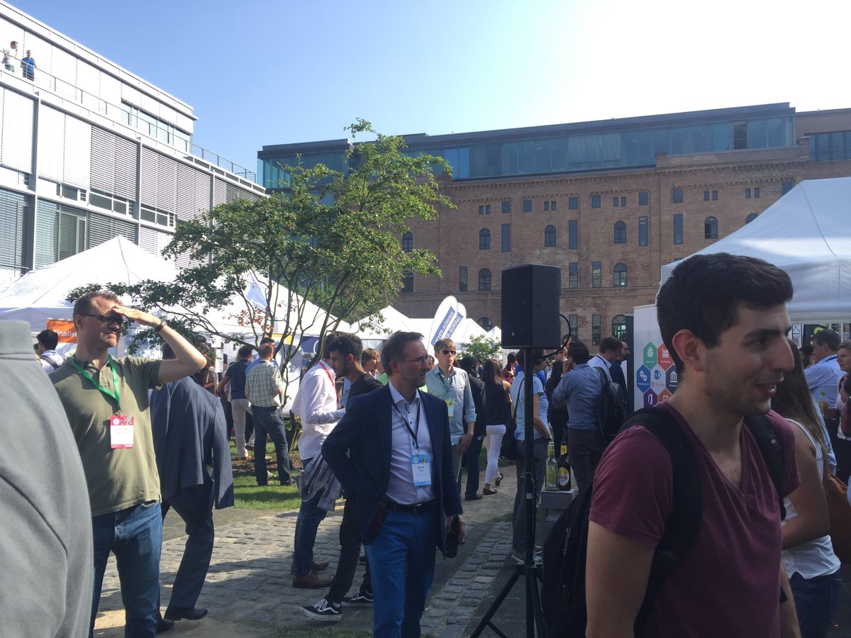 hertleif's tweet photo. Ganz ganz #großesKino heute beim #summerslam18 vom @BonnHub mit mehr als 50 #Startups 🚀u.a. mit @SCALUEnews #nannio #greenforme und @goScobees https://t.co/SX7adv9JZU
