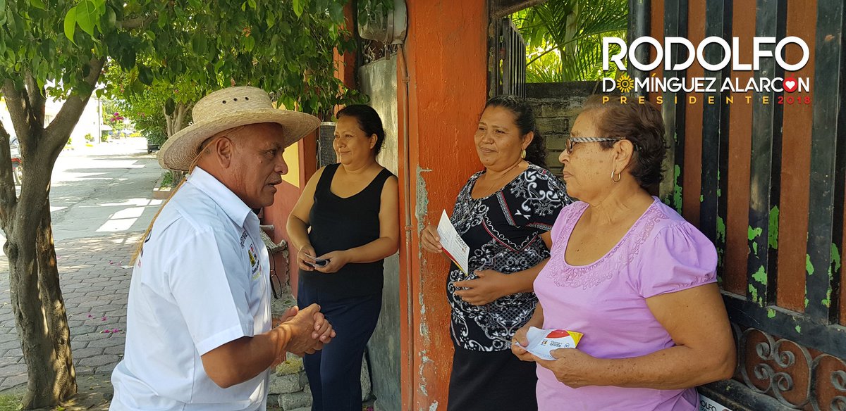 rodolfo_dom's tweet photo. Recorremos las calles de la Col. Florida con el compromiso firme de seguir construyendo un #Axochiapan más desarrollado.

#YoPorBobas #PorqueNosConocemos #SigamosAdelante #PRD #PSD https://t.co/4Uyv8n9A7x