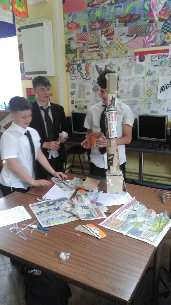 TackleWales's tweet photo. It got competitive at today's @CommunityOsprey TACKLE session in Dyffryn. Top teamwork on show while building the tallest kicking tee https://t.co/wOs6iiTY7P