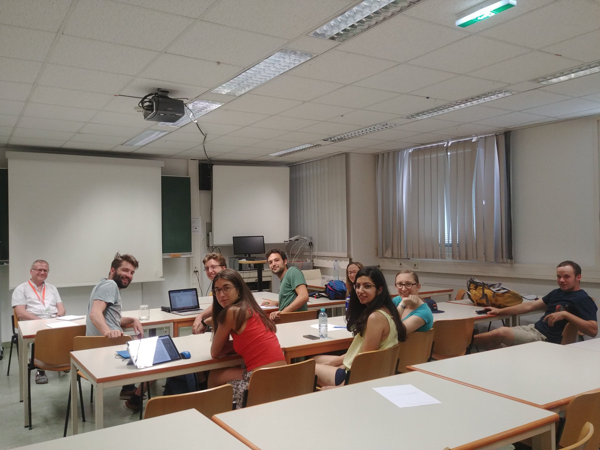 igemvienna's tweet image. Another great #igemvienna meeting for #robocrop 😁 #igem #igem2018 #boku #vienna