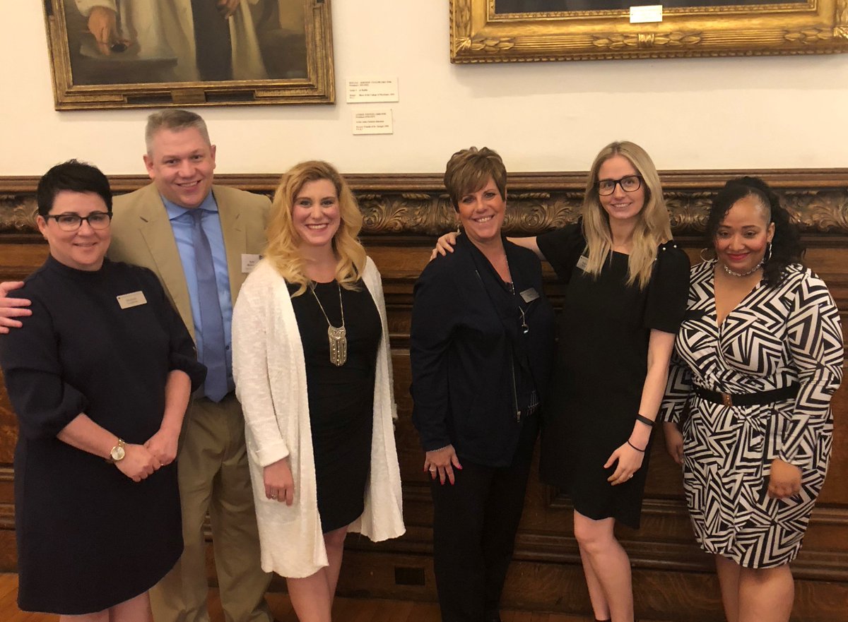 connerstrong's tweet photo. On behalf of the entire @connerstrong team, we want to thank all of the great presenters for their #ThoughtLeadership at our Opioid Epidemic Seminar today! Let's continue to work to combat this issue in our workplaces and beyond. #stoptheaddiction https://t.co/IoNxTYtRh7