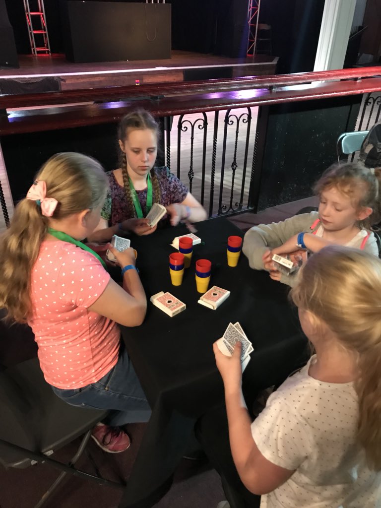 ManorCourtChard's tweet photo. Y6 thoroughly enjoyed the magic workshop where they learnt 3 different magic tricks. #Butlins2018 https://t.co/tNlES81R1l