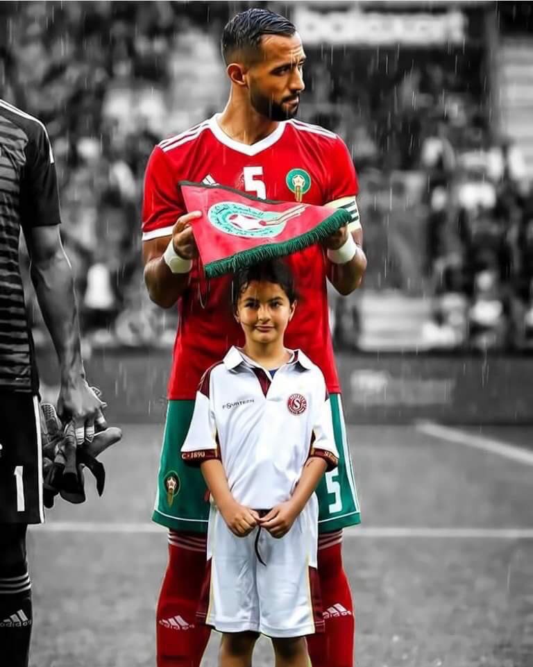 VallarioM's tweet photo. @MedhiBenatia dai piccoli gesti si capisce quanto è GRANDE un uomo !!! https://t.co/nFAZ6L5eFw
