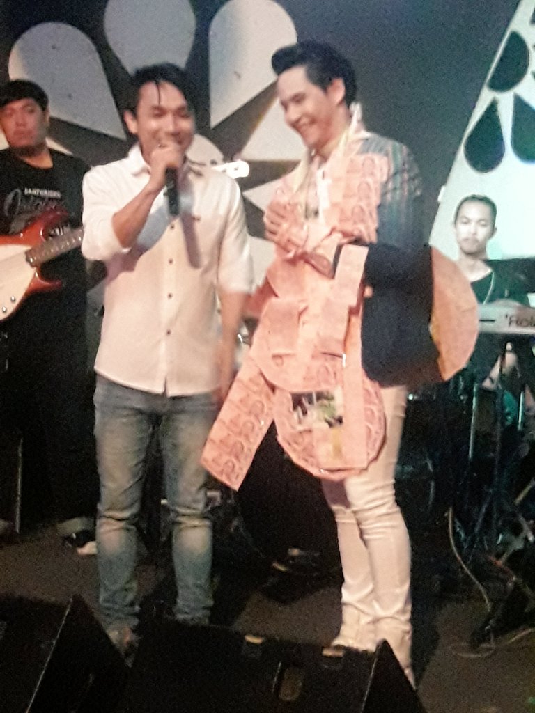 thanuchsss's tweet image. ความสนุกสนาน ของ มินิคอน จากวะนก่อน ถึง วันนี้ สนุกสนาน เป็นกันเองมากๆๆๆๆๆๆ นายโฟกัส 😅😄😃🤣😁 @focus_kittikun Thanks @cussaifamily for the room 🙏🙏🙏🙏🙏