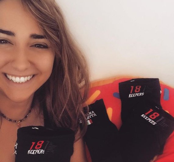 Liliana Nicoletta - Olimpus Roma - Itália 🇮🇹️ 

A 'keeper' já começa a preparar a próxima época, com as melhores joelheiras e cotoveleiras 👌🔝👊 

181keepers.com 💪 

#181keepers #dontgiveup #yesyoucan #kneepads #elbowpads #joelheiras #cotoveleiras #voleibol #futsal
