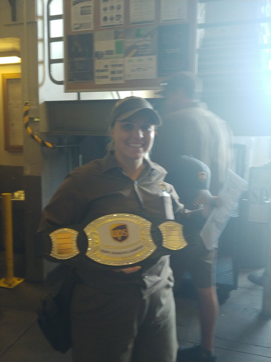 UPSphoenix's tweet photo. Big day for Camelback center.
Telematics Champions 3 month's in a row. @MPZakely presented the belt to Michelle or champ of the month and C.M @bill_rigler HUGE shout out to @kthearnen for his competitive spirit, which has caught in our building. #UPStempe https://t.co/soiKWtcWFm