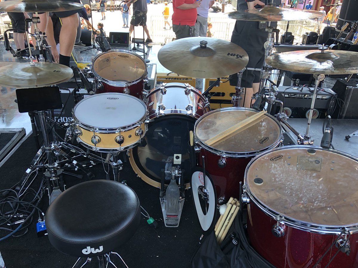 Excited for tonight’s filming of CMT Crossroads in Nashville! <a href="/dwdrums/">Drum Workshop, Inc.</a> <a href="/SABIAN_Cymbals/">SABIAN Cymbals</a> <a href="/EvansDrumheads/">EVANS Drumheads</a> <a href="/DaddarioandCo/">D'Addario</a> @Drumtacs <a href="/cymbolt/">Cymbolt</a> <a href="/BigFatSnareDrum/">BigFatSnareDrum</a> <a href="/InnovativePerc/">Innovative Percussion</a>