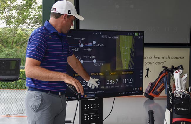 <a href="/AlexRochagolf/">Alexandre Rocha</a> retorna aos EUA comemorando sucesso de suas aulas no Brasil e disposto a voltar. Saiba + goo.gl/YdgYiN = #AGRC #GolfeBrasil #PGATourLA