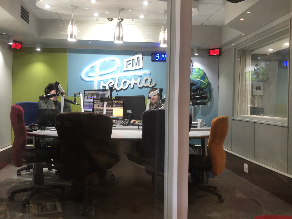 Run4BibleRands's tweet photo. Onderhoud met @elsjevj by @PretoriaFM vandag. So baie dankie aan julle by Pretoria Fm vir julle liefde en gasvryheid. https://t.co/4MBWqBK9hm #Run4BibleRands #Comrades4Bibles #PayItForward https://t.co/XF4sGP14yp