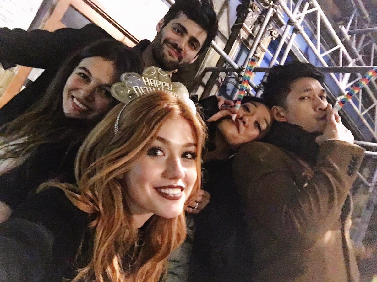 tremendousexile's tweet photo. You can't cancel Shadowhunters because Kat needs to have people to take selfie with. #saveshadowhunters https://t.co/ka6C6DOIar