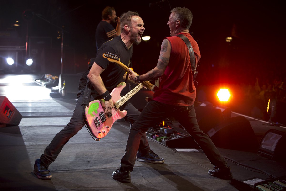 Pearl Jam tweet media