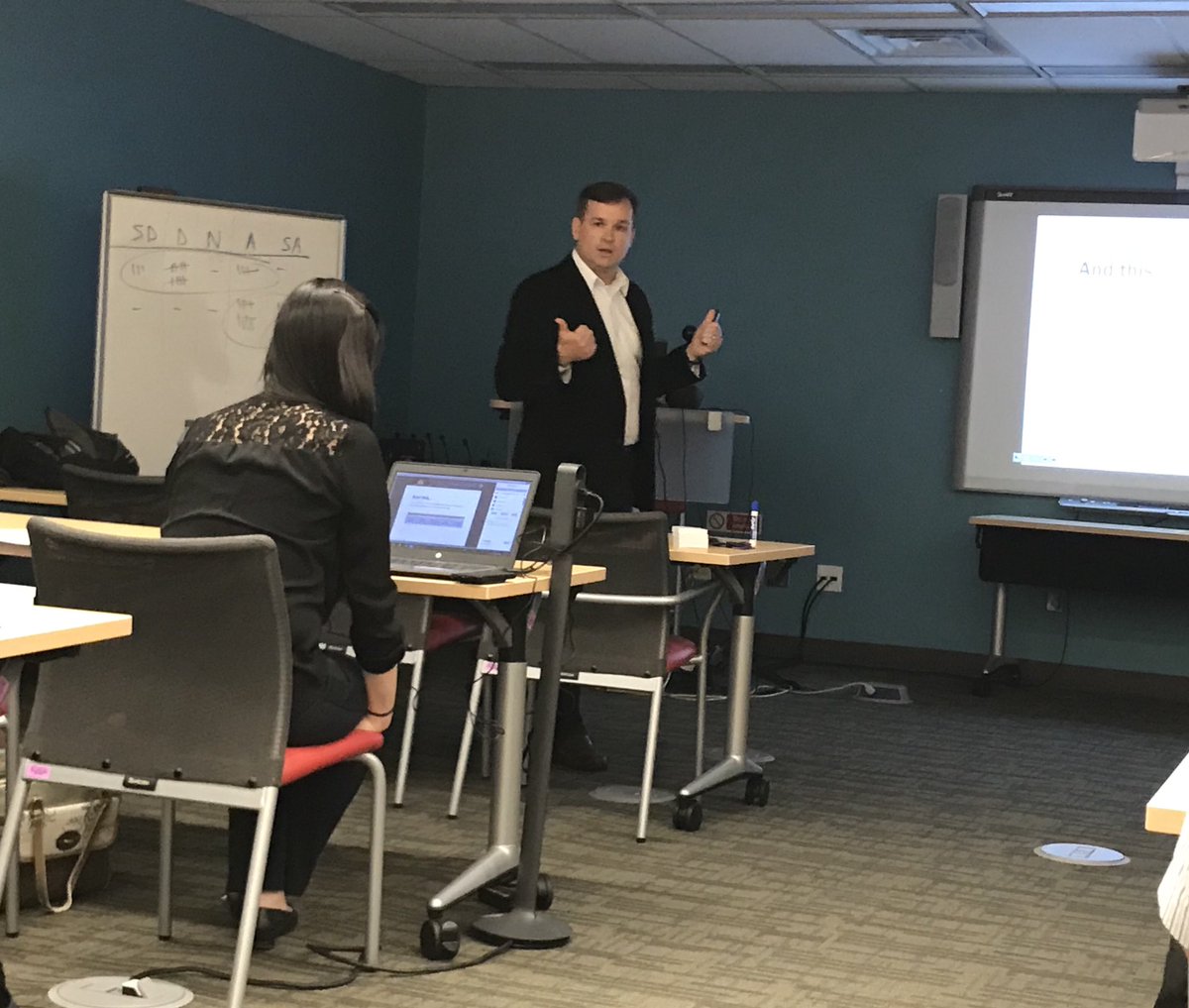 . Who’s got two thumbs and loves discussing survey design? This guy! Thanks for your terrific workshop at UW today <a href="/mededdoc/">Anthony R Artino Jr</a>! Really helpful guidance to the CLIME community of educators.