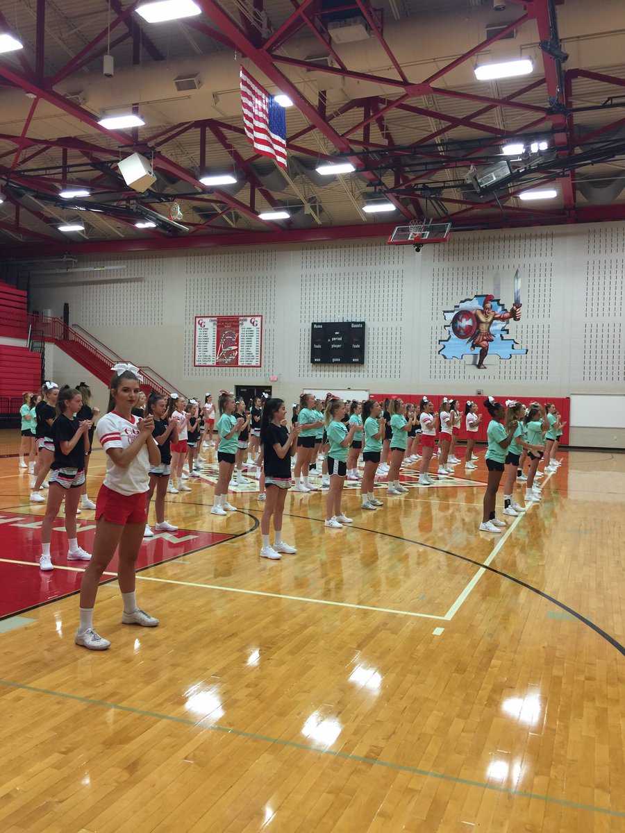 tweecher100's tweet photo. Middle School Cheer Camp 2018 is winding down. Thanks to MSN for hosting two fun days! @MrsMcCoyCG @missocg1 @lizflath @DelpNicoleDelp #Cheer2018 https://t.co/Yq4Y2tm2tC