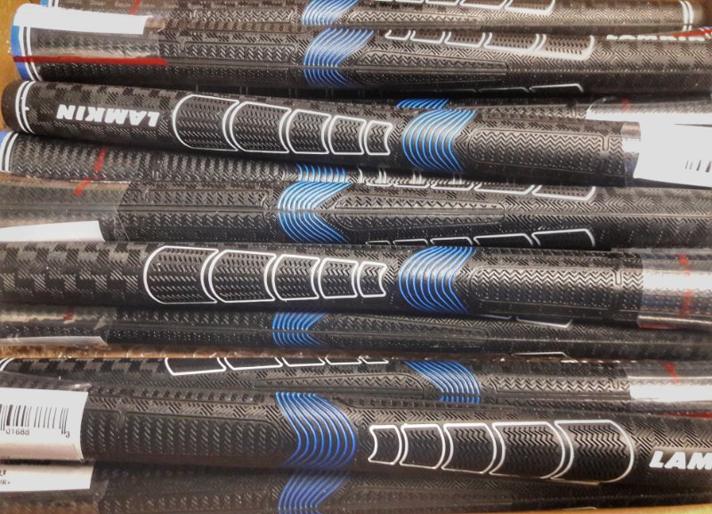 LinksNation's tweet image. Just came in for review: 
.@LamkinGrips new super tacky #Sonar grip. Featuring micro-textures and reduced taper, made from the new #Genesis hybrid compound. #griptest