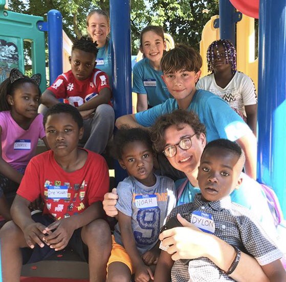 fbcmfusion's tweet photo. This week, our students are serving - near and far. From Jonestown, MS to New York City, NY. #DoSomethingSummer #LGLOBL https://t.co/pzjtaozICh