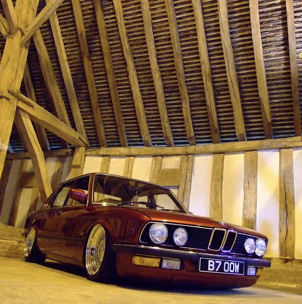 Rob Ellis tweet media